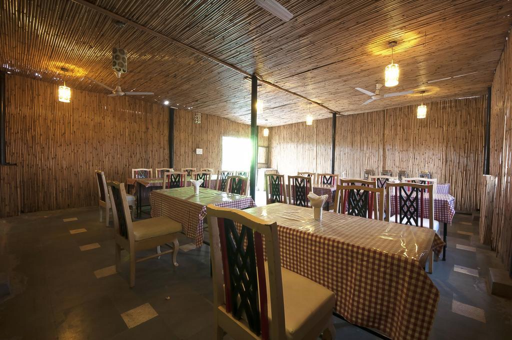 Hotel Sunrise Delhi  Eksteriør billede