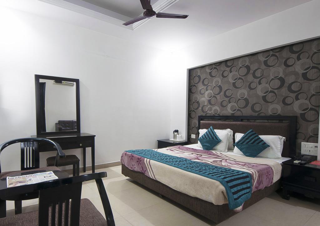 Hotel Sunrise Delhi  Eksteriør billede