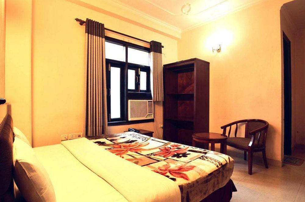 Hotel Sunrise Delhi  Eksteriør billede