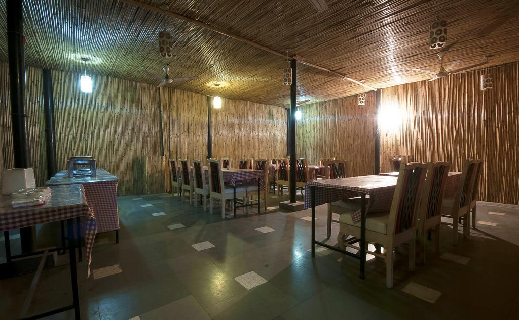 Hotel Sunrise Delhi  Eksteriør billede