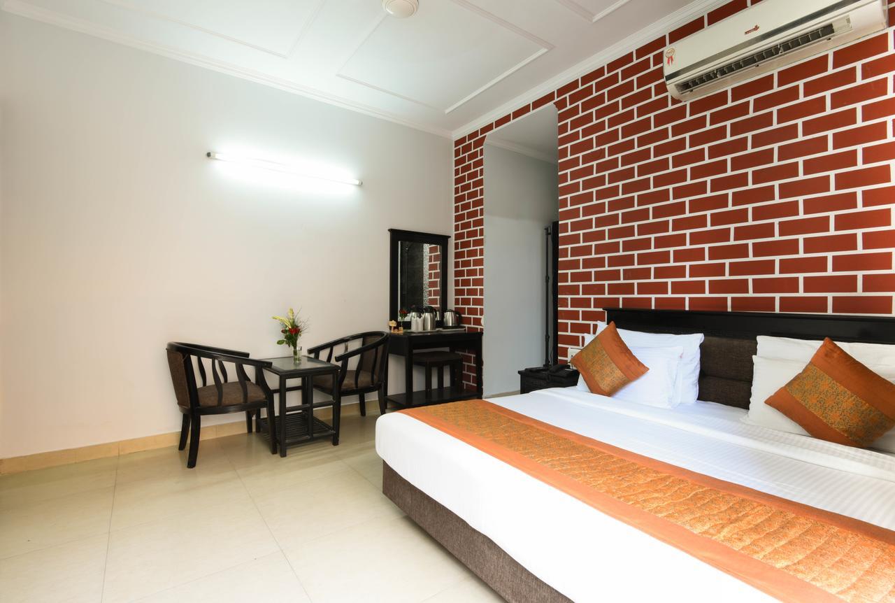 Hotel Sunrise Delhi  Eksteriør billede
