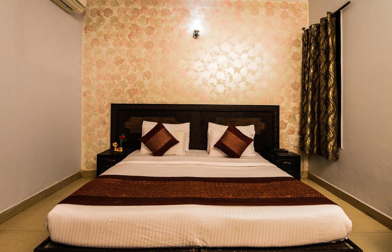 Hotel Sunrise Delhi  Eksteriør billede