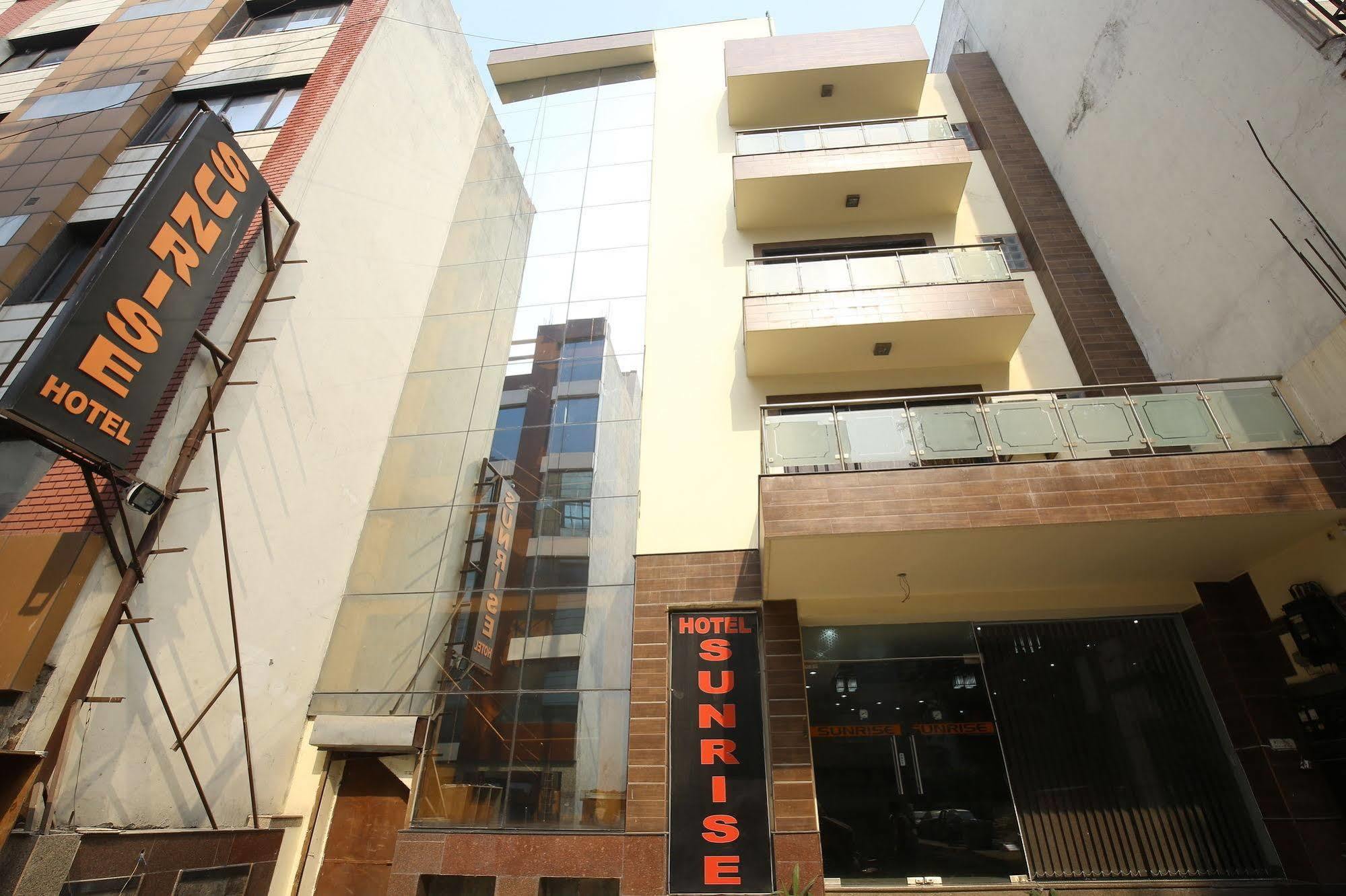 Hotel Sunrise Delhi  Eksteriør billede
