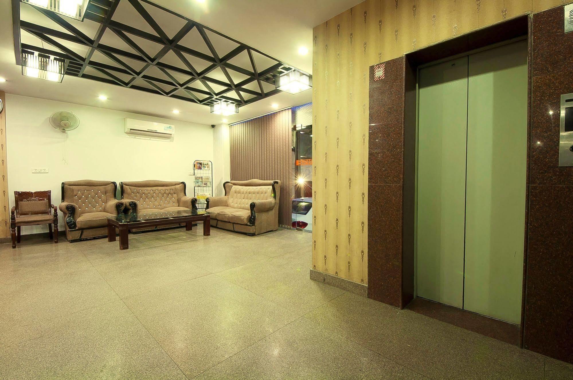Hotel Sunrise Delhi  Eksteriør billede